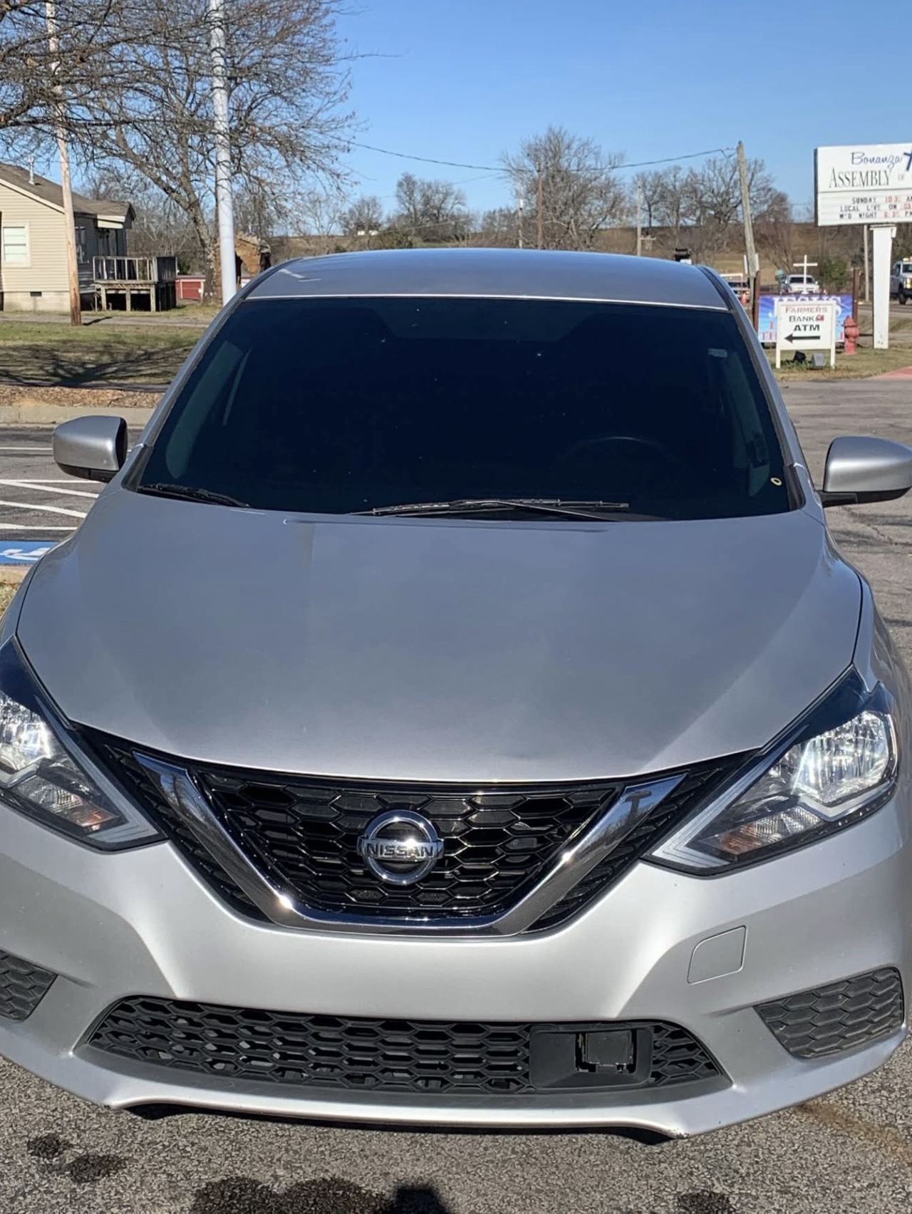 2019 Nissan Sentra thumbnail 2