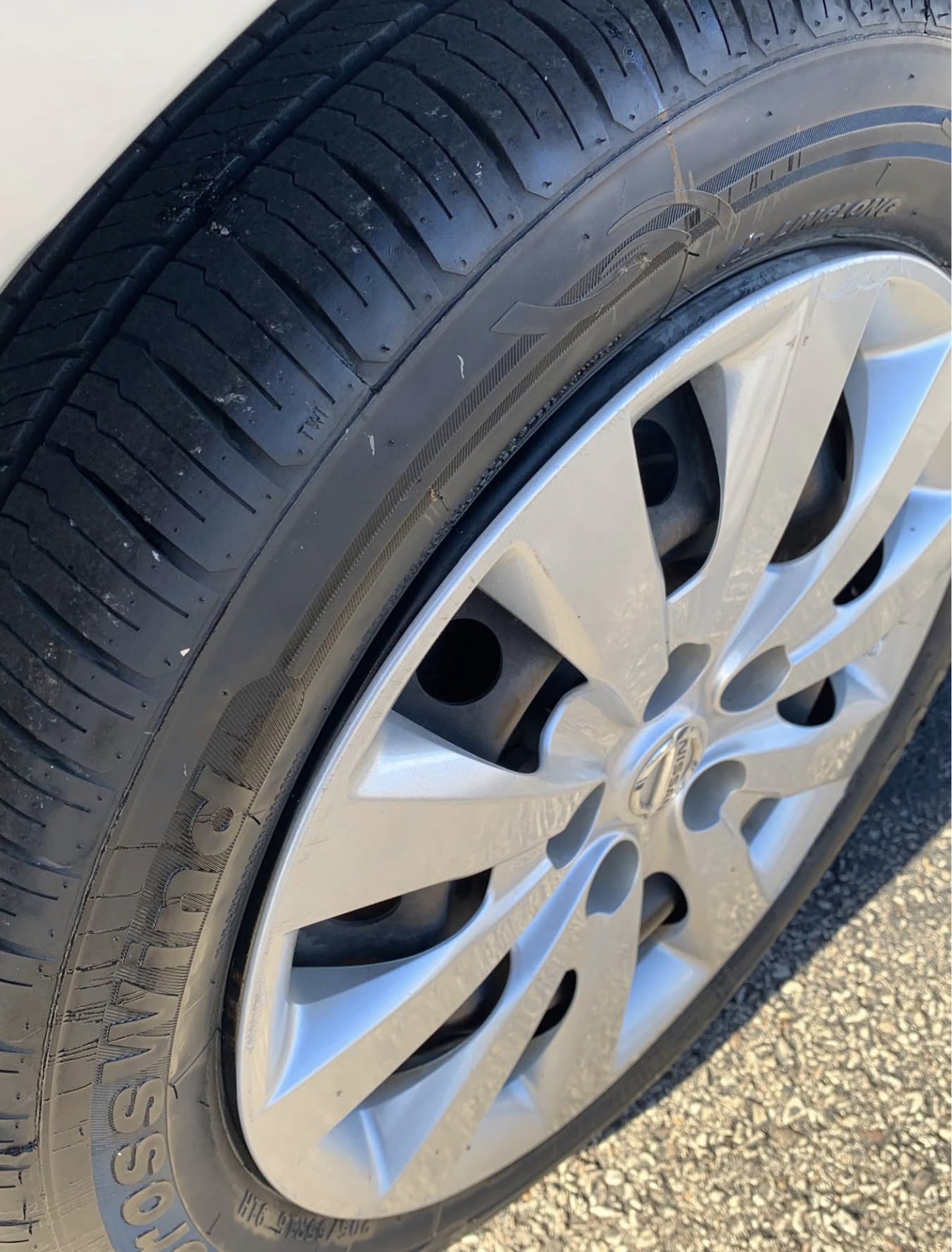 2019 Nissan Sentra thumbnail 11