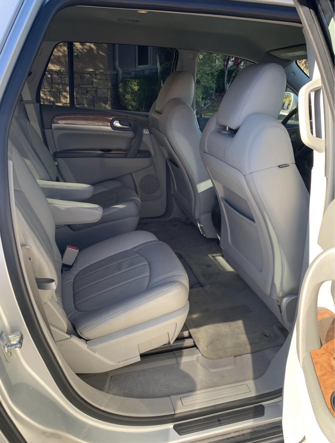 2010 Buick Enclave thumbnail 7