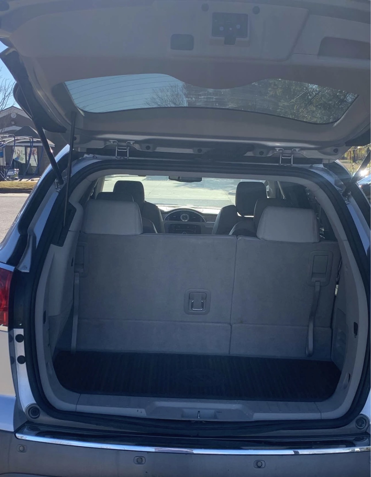 2010 Buick Enclave thumbnail 9